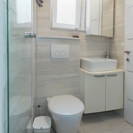 Guest house & Lea 3*