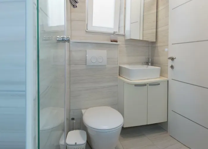 Maison d'hôtes Apartment&room Lea 3*